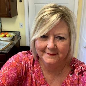 Meet your Posher, Diane